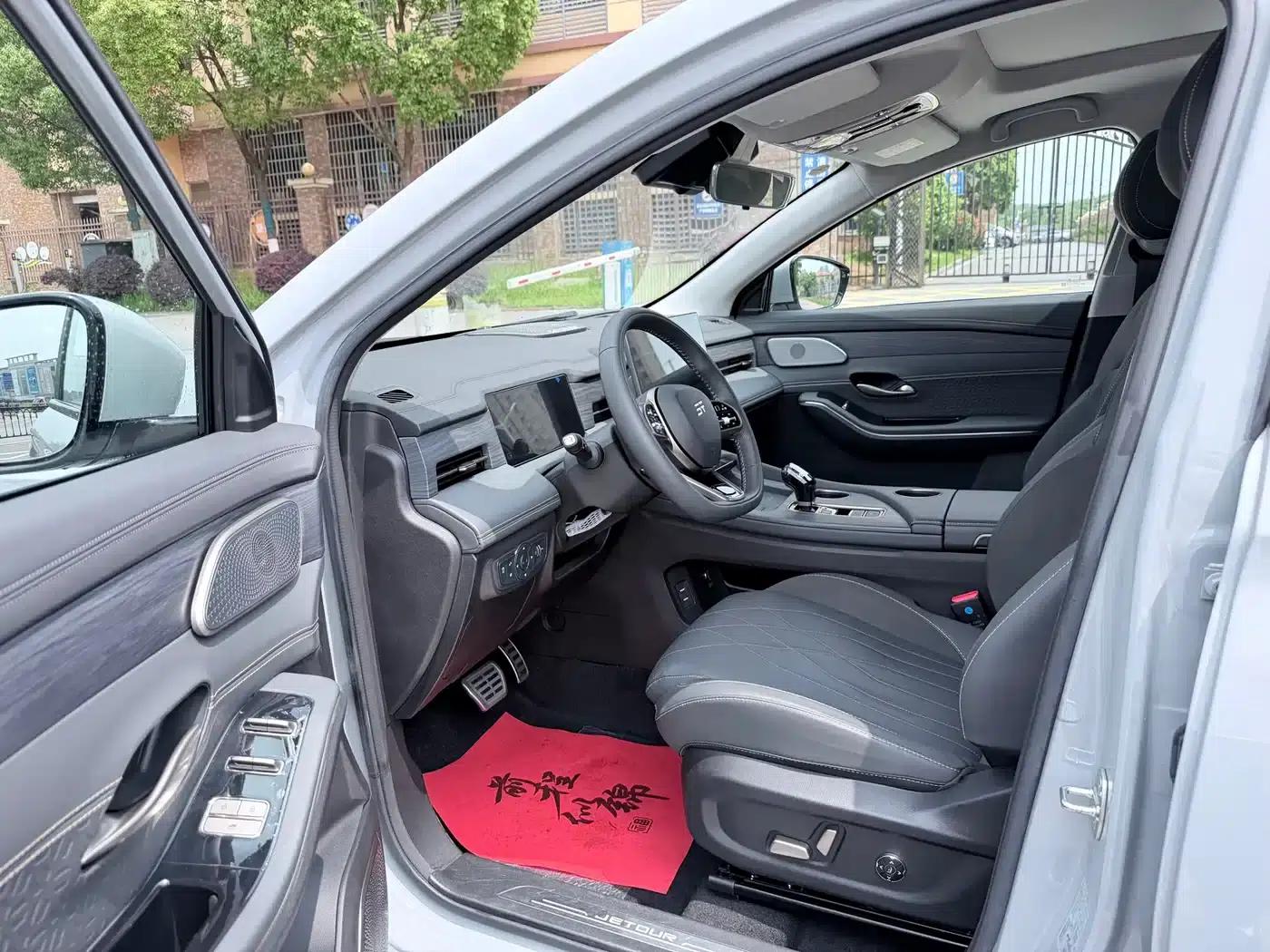 Jetour Mountain & Sea L9 2024 1.5TD 2DHT Pro 5-seater — миниатюра 6
