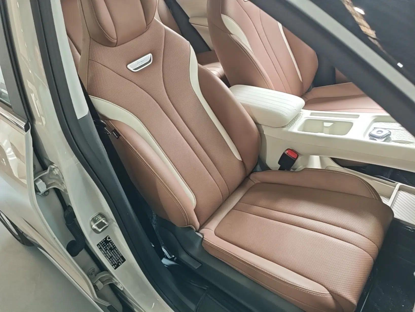 Wuling Bingo S 2025 Model 325km Deluxe Edition — миниатюра 23