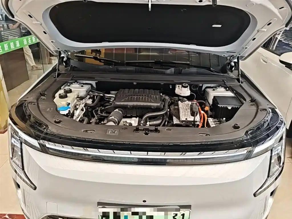 Jetour Mountain & Sea L7 PLUS 2026 Model 220km Flagship Edition 7-Seater — миниатюра 20