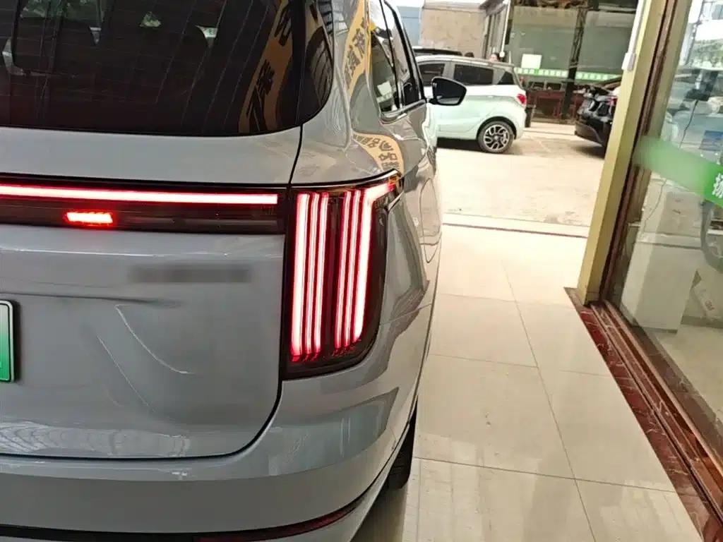 Jetour Mountain & Sea L7 PLUS 2026 Model 220km Flagship Edition 7-Seater — миниатюра 8