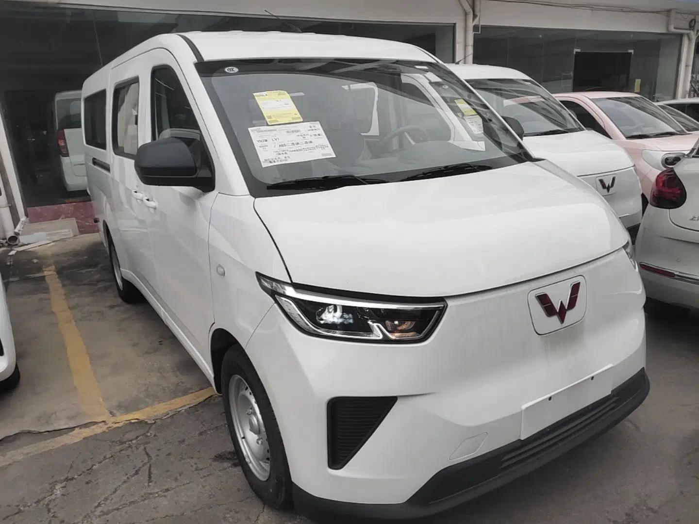 Wuling Yangguang 2025 Model 400km Bus Edition—Comfort Edition — миниатюра 6