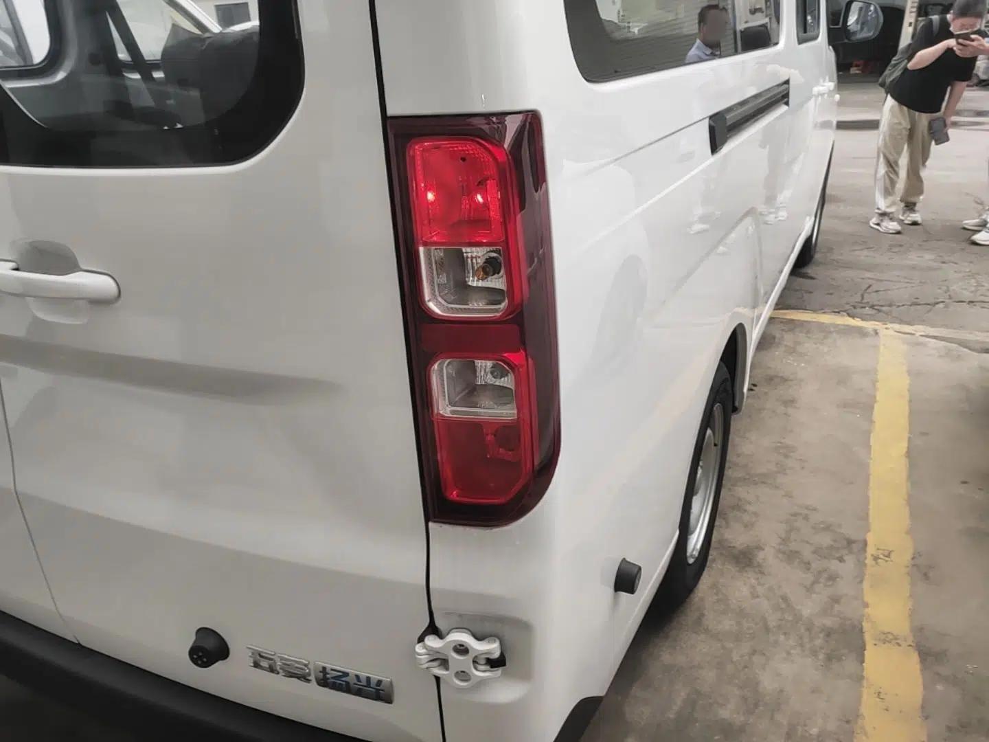 Wuling Yangguang 2025 Model 400km Bus Edition—Comfort Edition — миниатюра 8