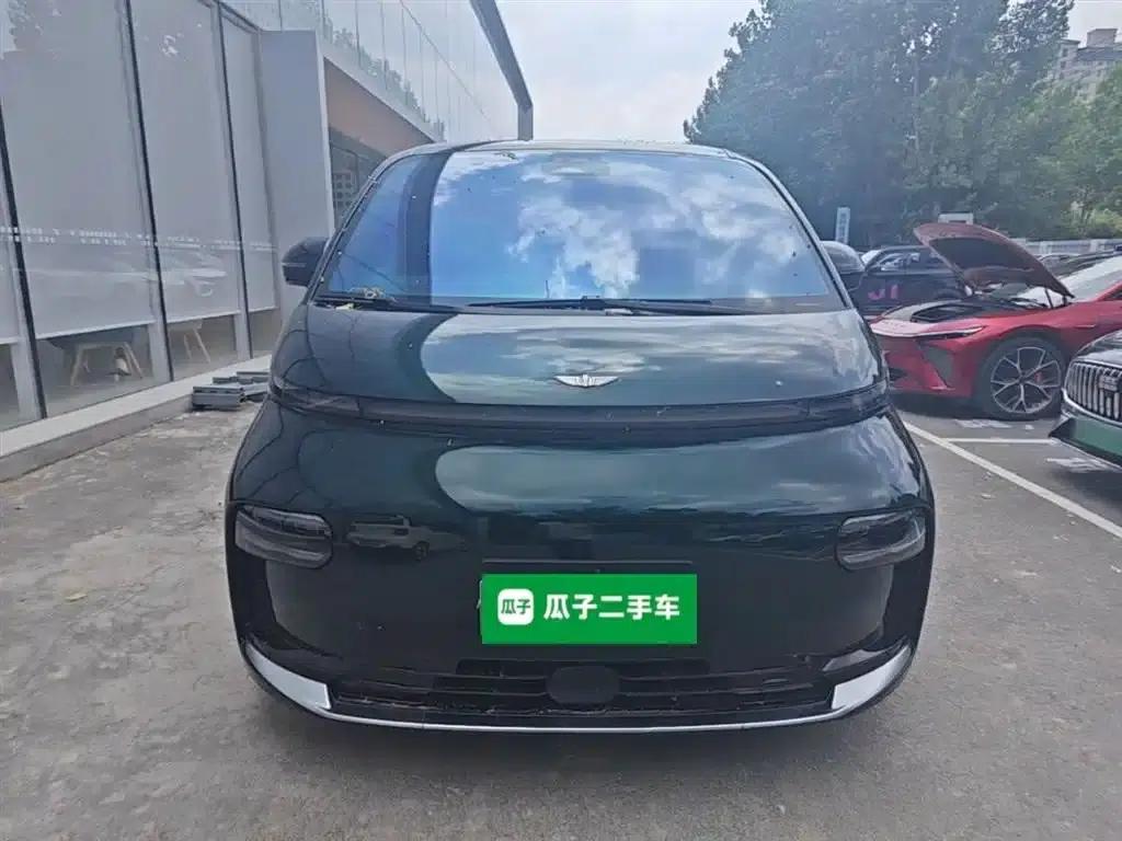 Yizhen L380 2025 Model 805km Flagship Edition 4WD — миниатюра 3