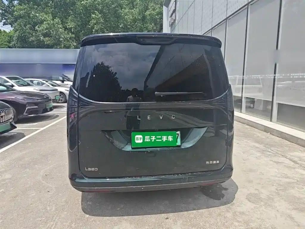 Yizhen L380 2025 Model 805km Flagship Edition 4WD — миниатюра 6