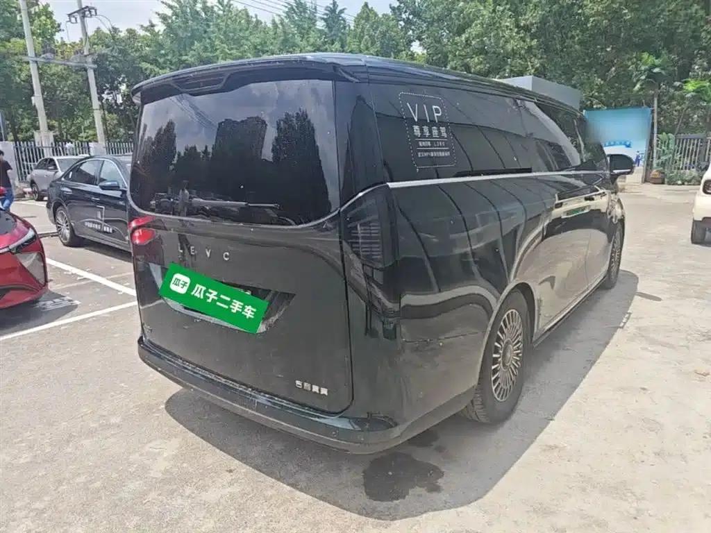 Yizhen L380 2025 Model 805km Flagship Edition 4WD — миниатюра 7