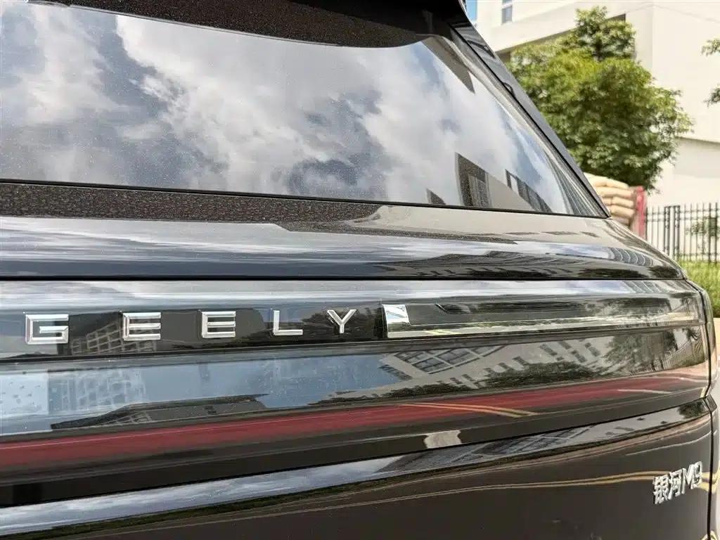 Galaxy M9 2025 210km/h AWD Navigator Edition — миниатюра 5