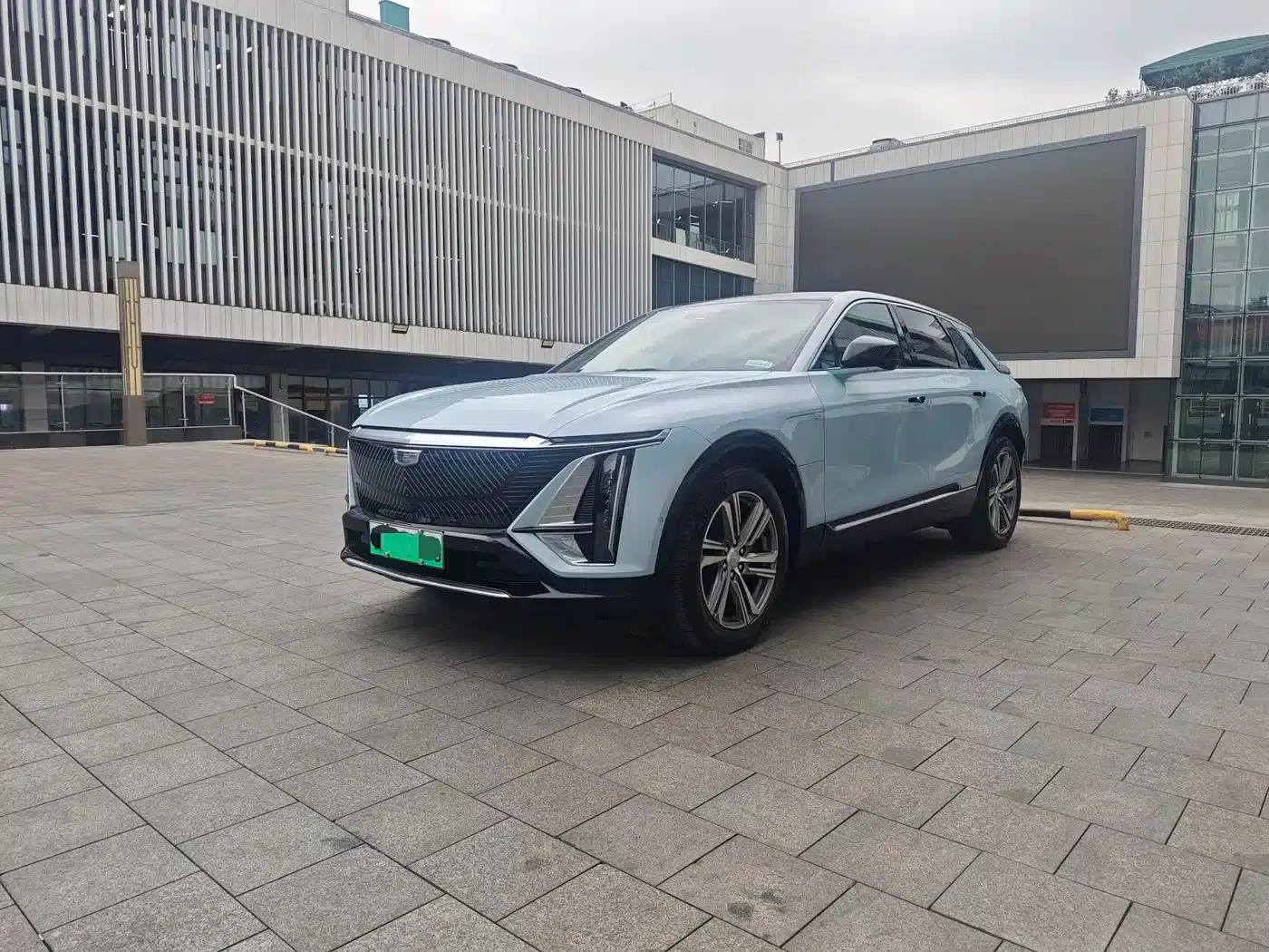 iQ Ruige 2024 Rear-Wheel Drive Standard Range Luxury Edition — миниатюра 1