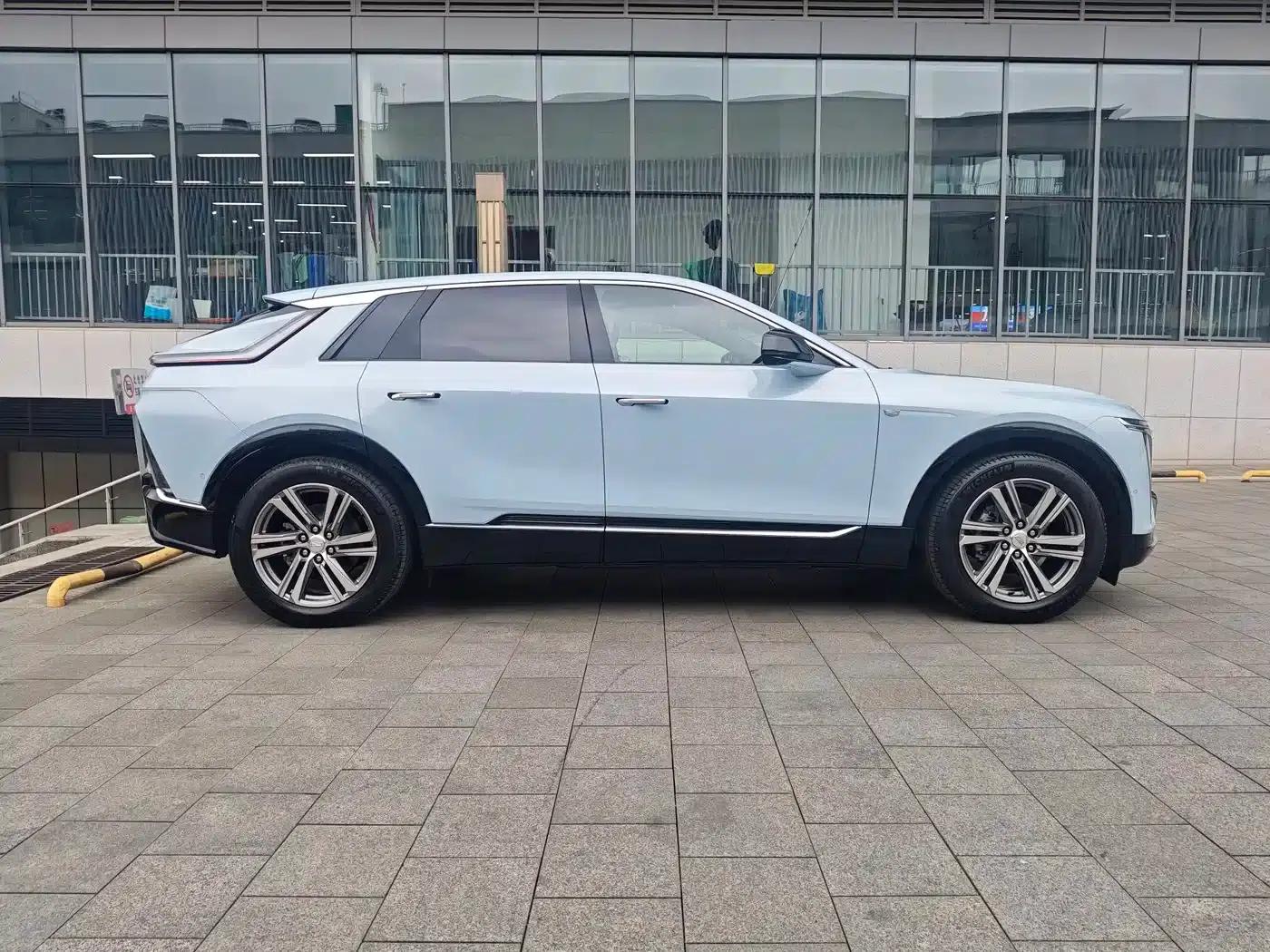 iQ Ruige 2024 Rear-Wheel Drive Standard Range Luxury Edition — миниатюра 33
