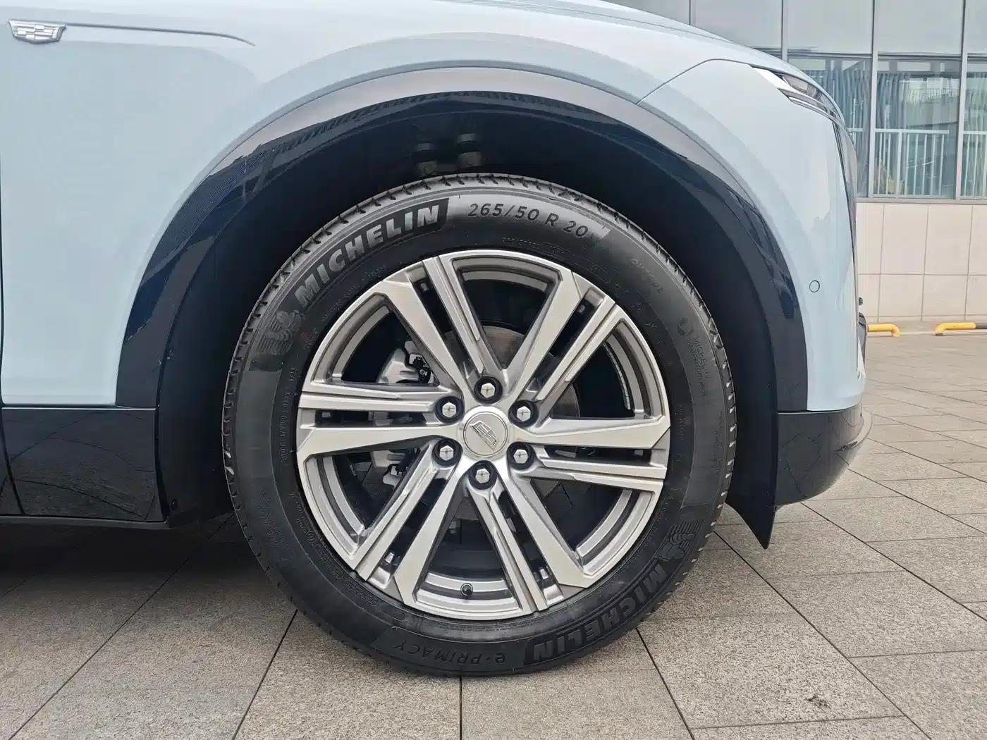iQ Ruige 2024 Rear-Wheel Drive Standard Range Luxury Edition — миниатюра 35