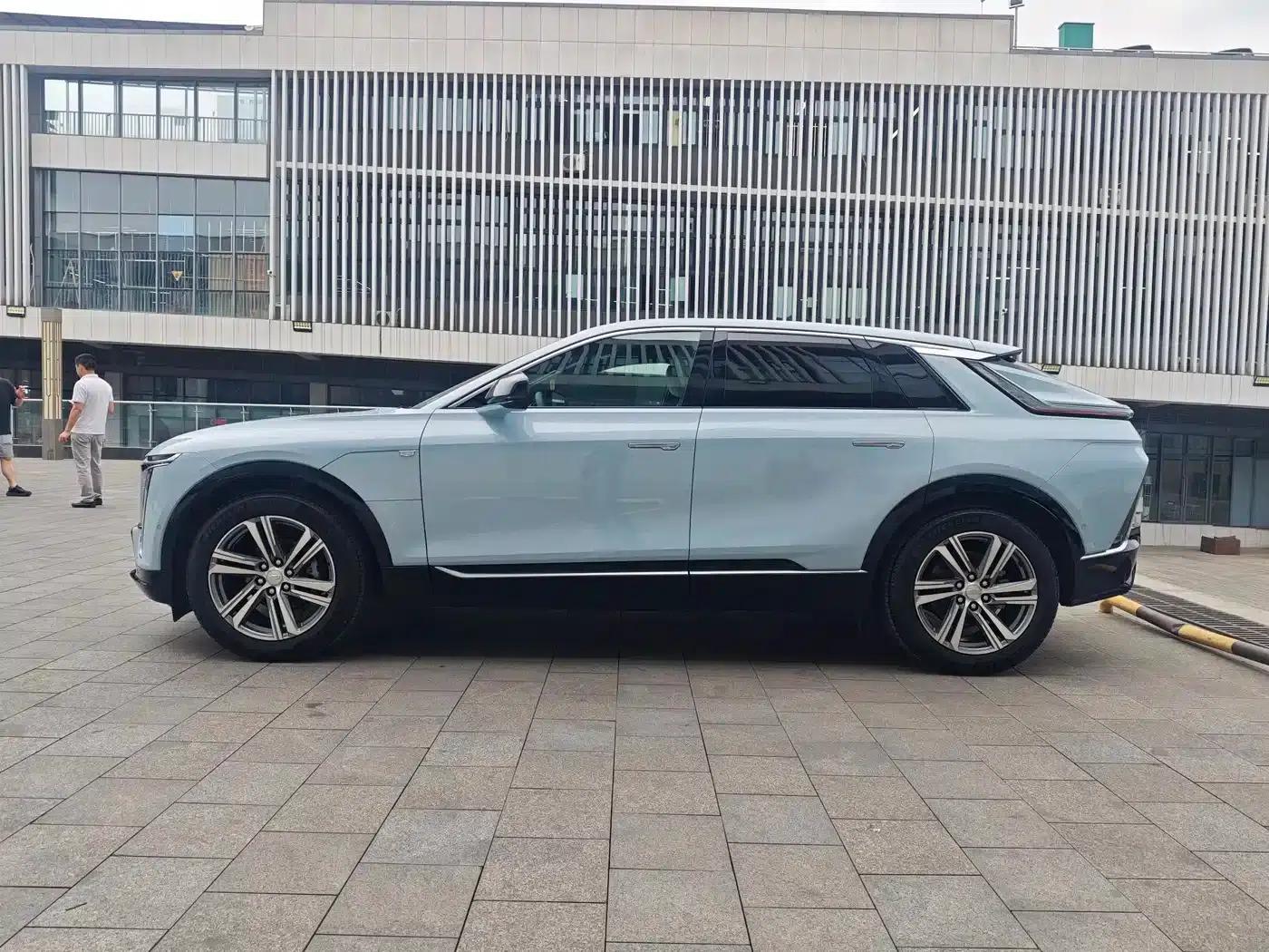 iQ Ruige 2024 Rear-Wheel Drive Standard Range Luxury Edition — миниатюра 6