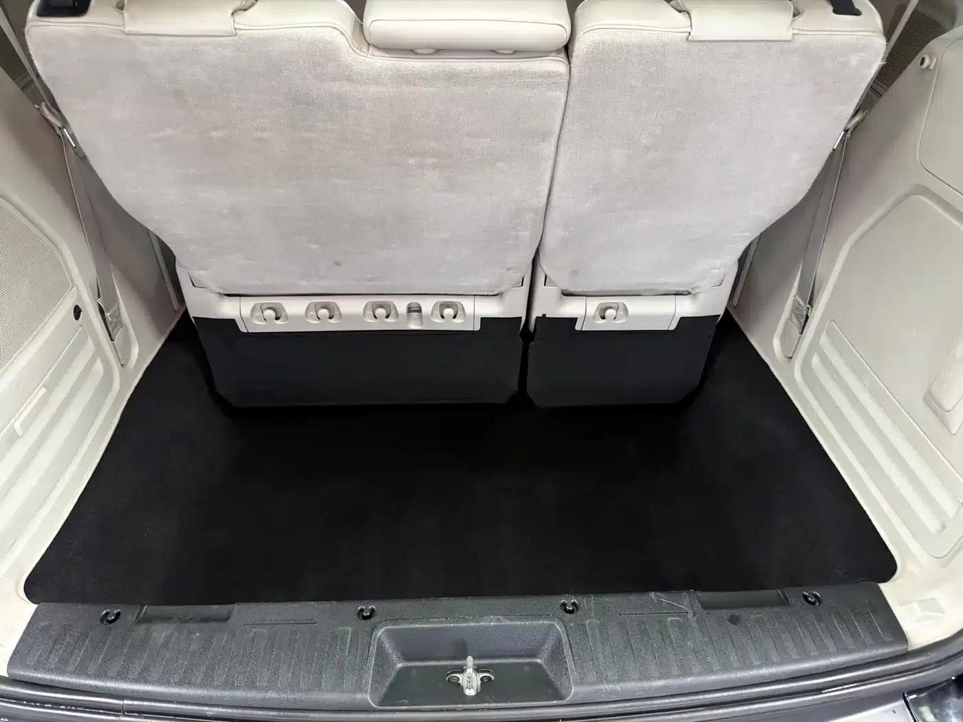 2013 Imported Grand Voyager 3.6L Luxury Edition — миниатюра 24