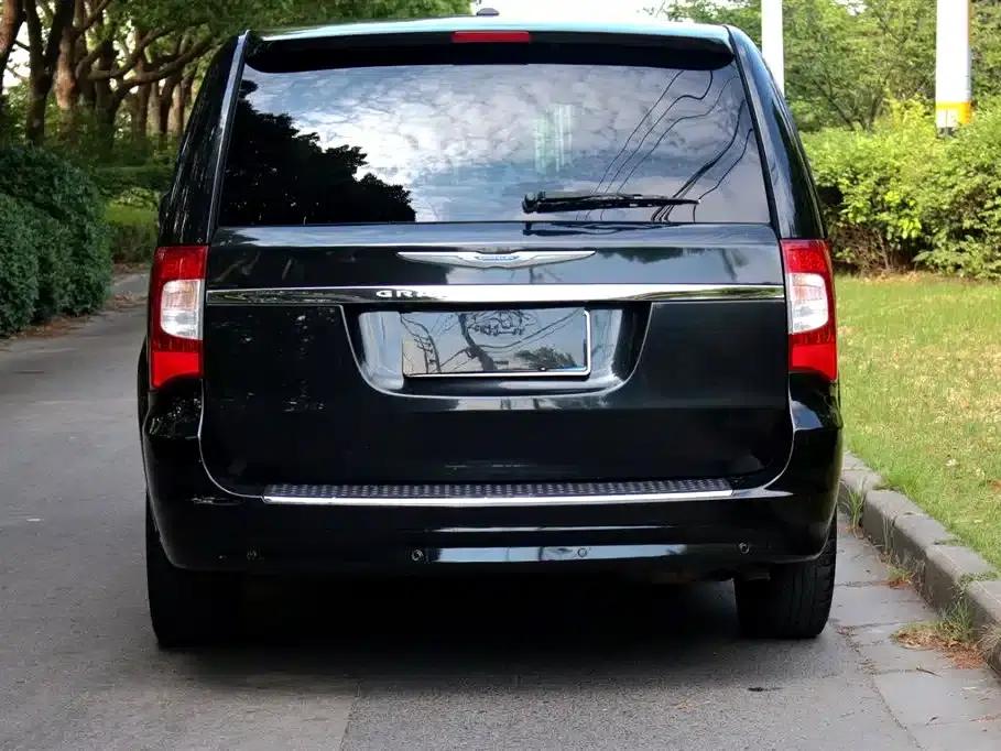 2014 Imported Grand Voyager 3.6L Comfort Edition — миниатюра 6