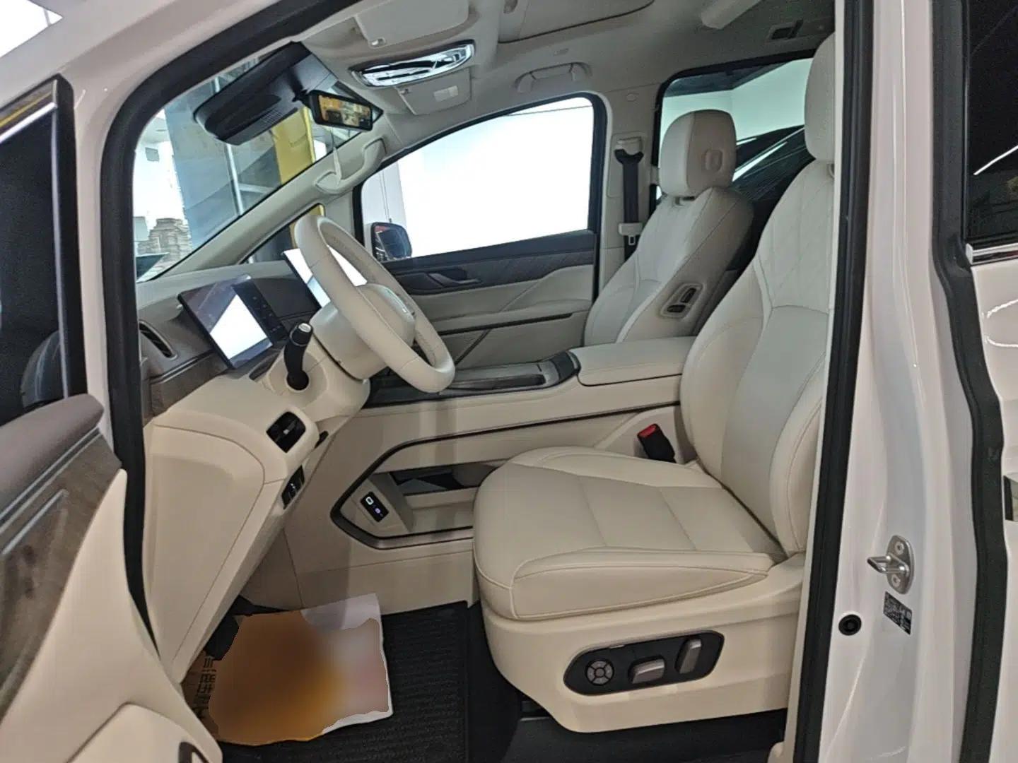 Wey Gaoshan 2025 Model Four-Wheel Drive Gao Shan 7 — миниатюра 17