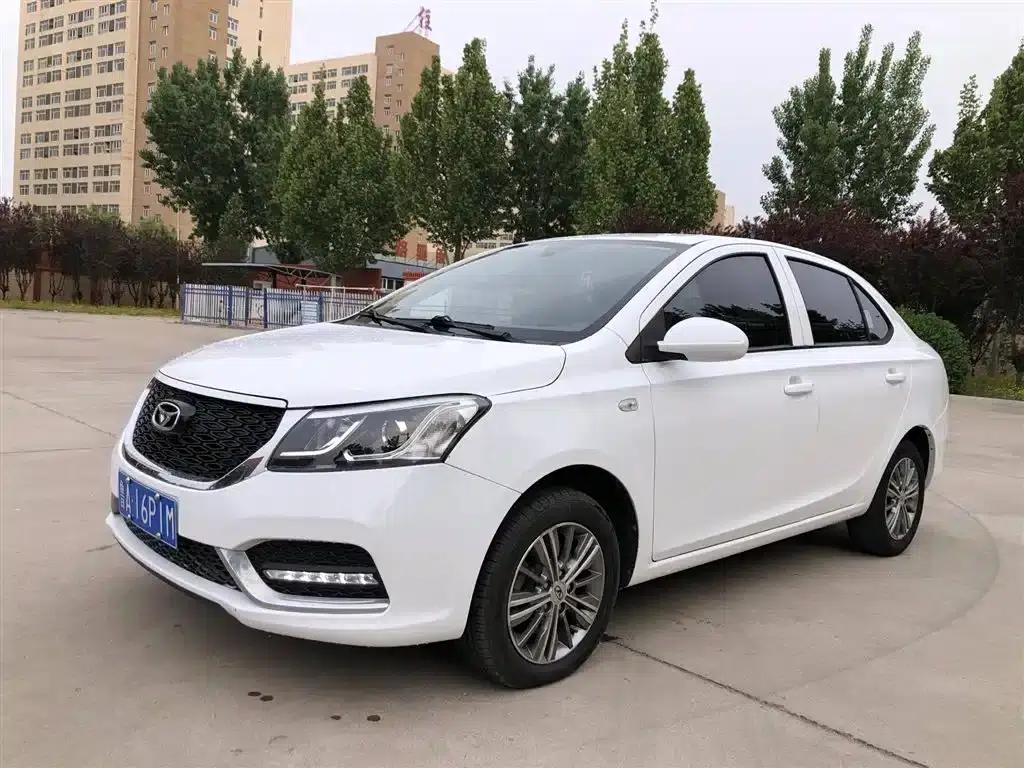 Kaiyi E3 2018 1.5L Automatic Deluxe Edition — миниатюра 1
