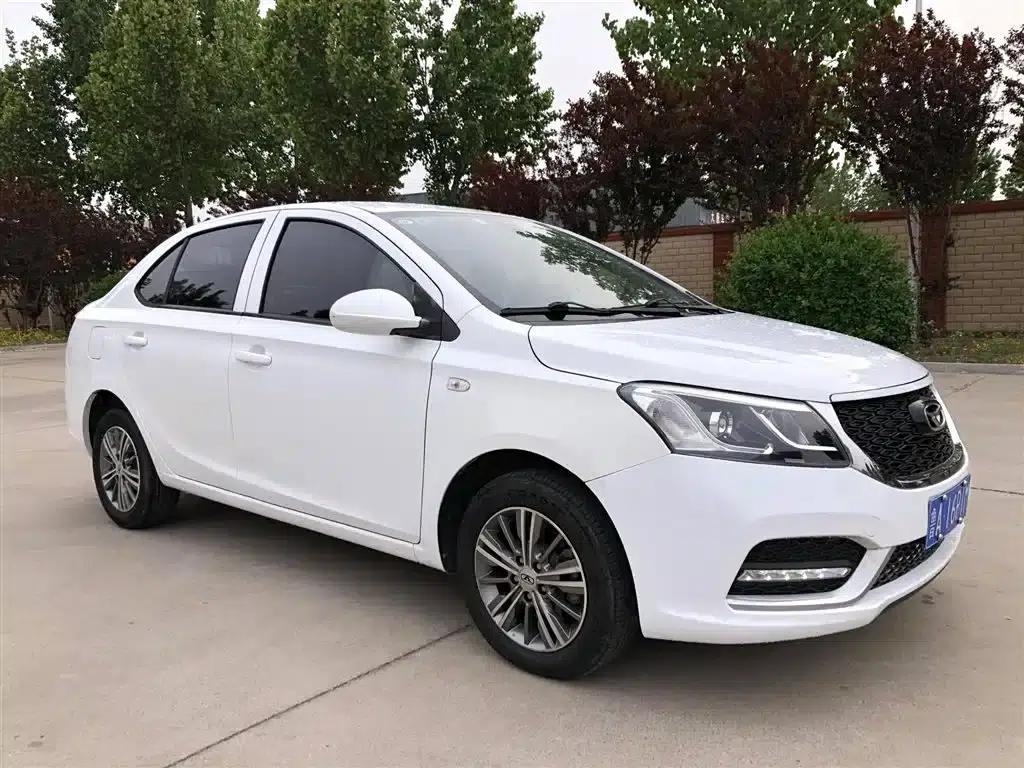 Kaiyi E3 2018 1.5L Automatic Deluxe Edition — миниатюра 3