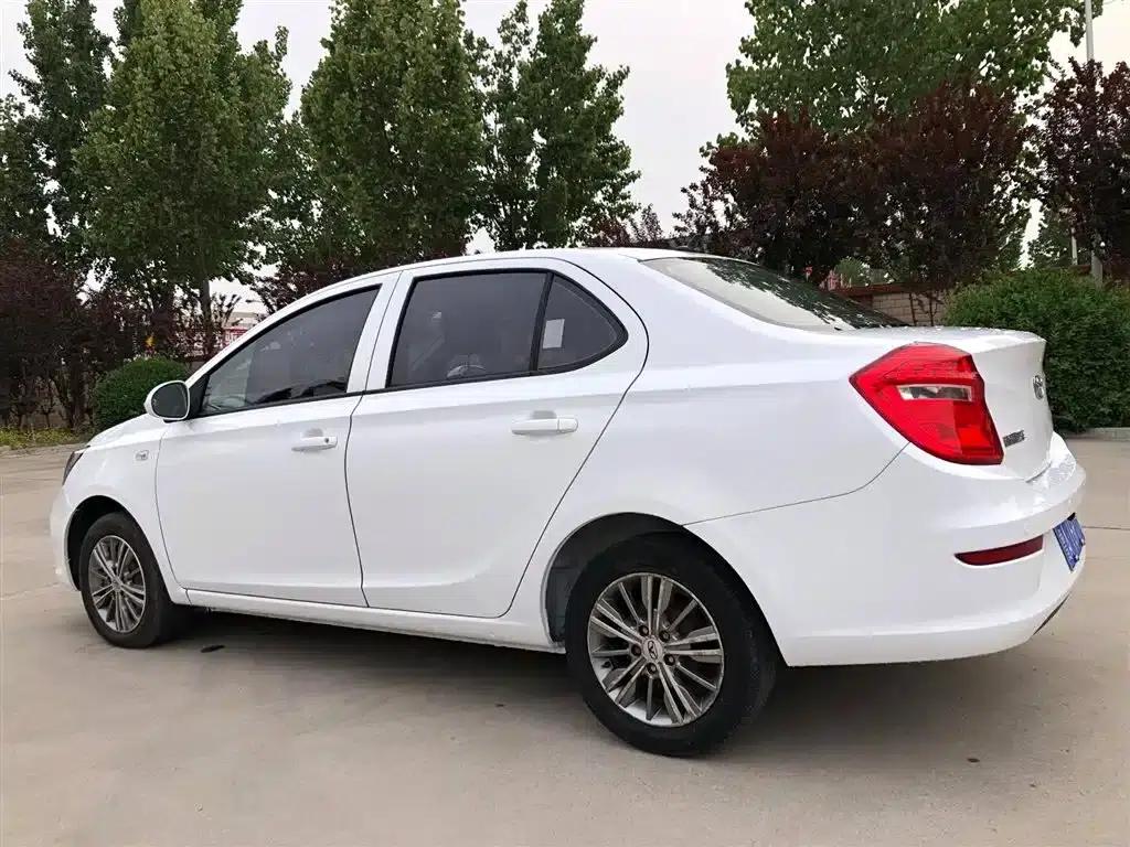 Kaiyi E3 2018 1.5L Automatic Deluxe Edition — миниатюра 6
