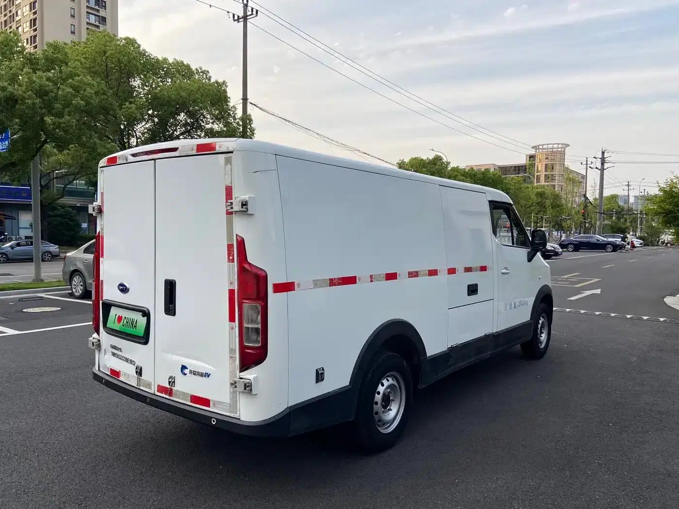 Dolphin EV 2021 Upgraded Smart Edition — миниатюра 7