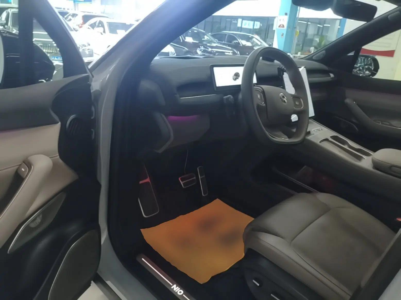 Nio ES7 2022 75 kWh — миниатюра 19