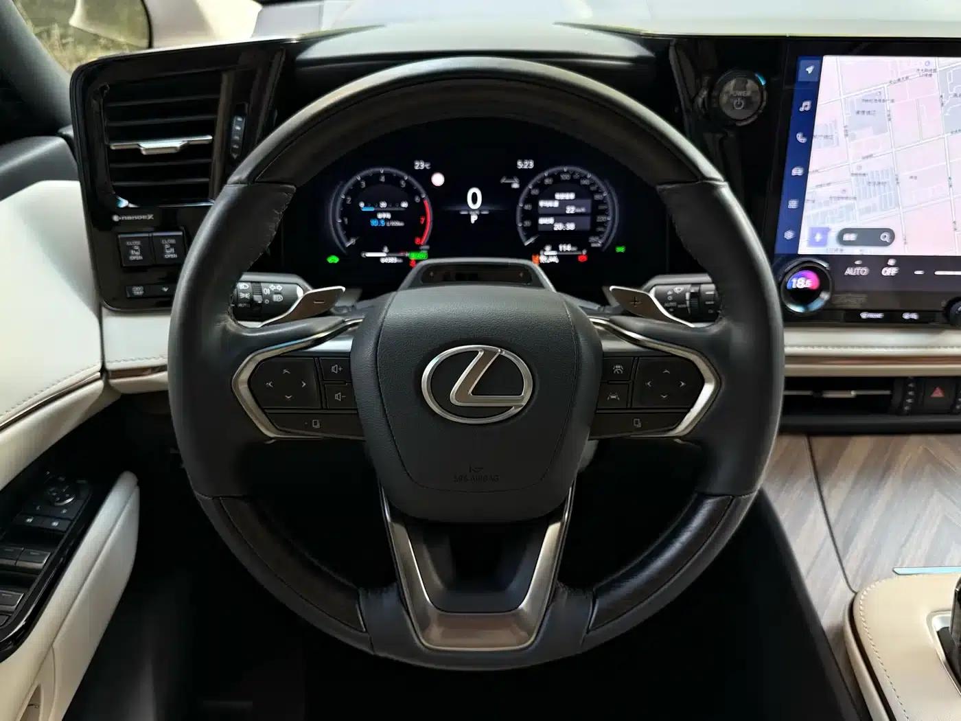 Lexus LM 2023 500h Six-Seat Premium Edition — миниатюра 14