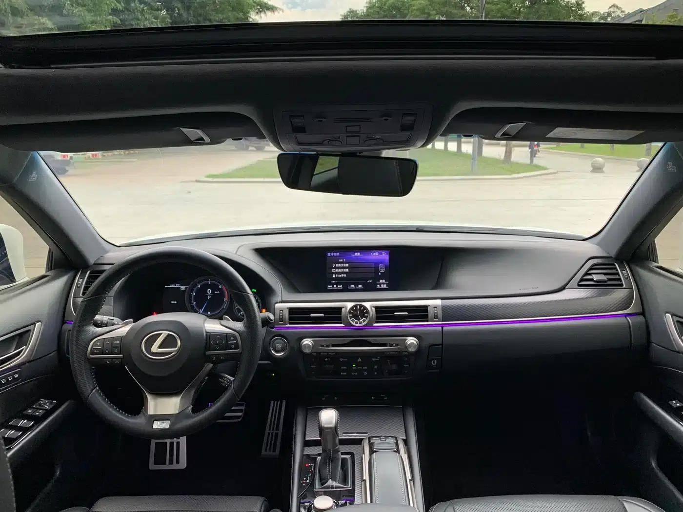 2017 Lexus GS 300 F SPORT — миниатюра 6