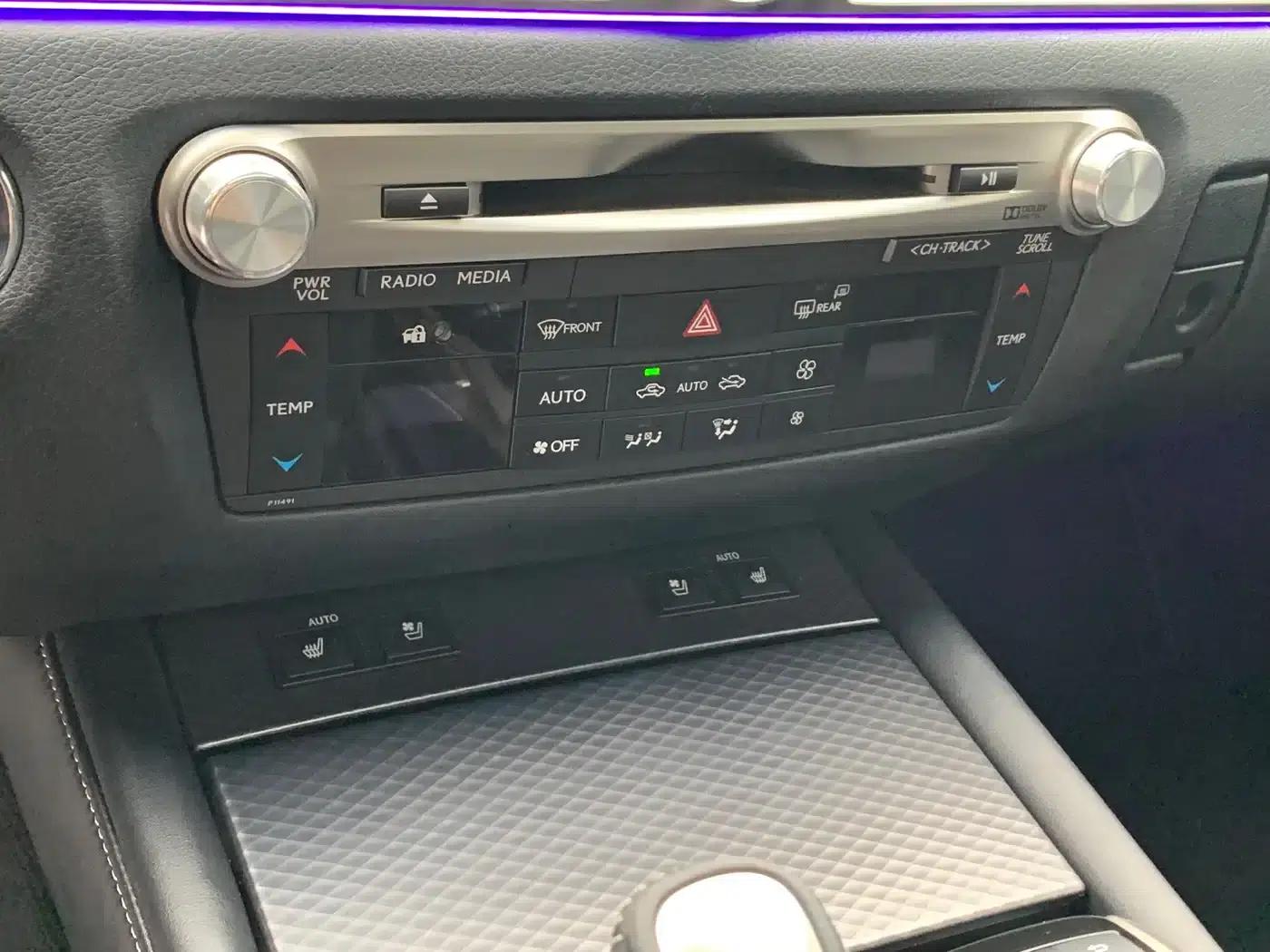 2017 Lexus GS 300 F SPORT — миниатюра 8