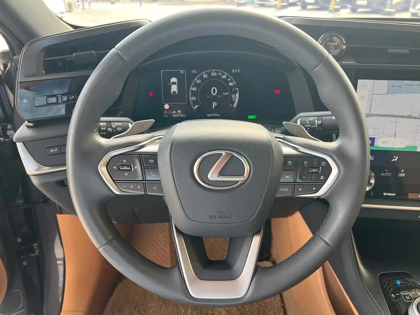 Lexus RZ 2023 450e AWD Luxury Edition — миниатюра 6