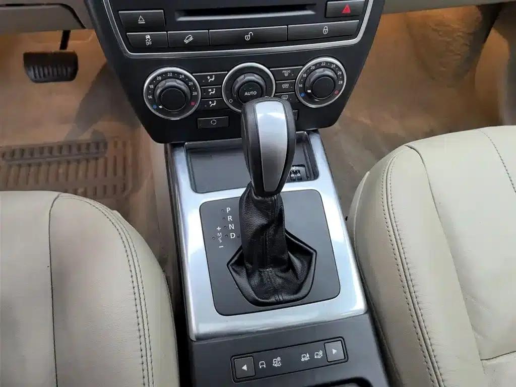 Freelander 2 2013 2.0T Si4 SE Petrol Version — миниатюра 13