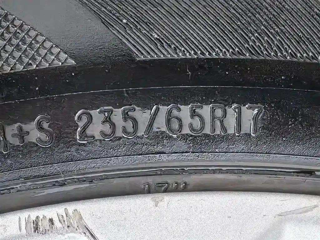 Freelander 2 2013 2.0T Si4 SE Petrol Version — миниатюра 24