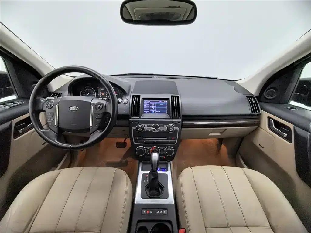 Freelander 2 2013 2.0T Si4 SE Petrol Version — миниатюра 5