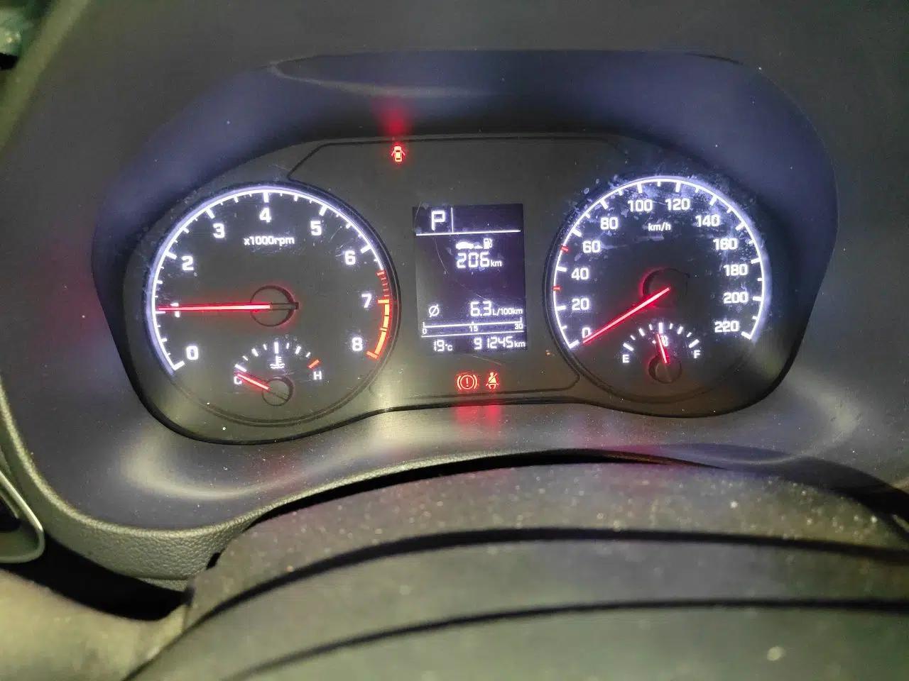 Hyundai Verna RV 2017 1.4L Automatic Cool Edition GLS China V Emission Standard — миниатюра 12