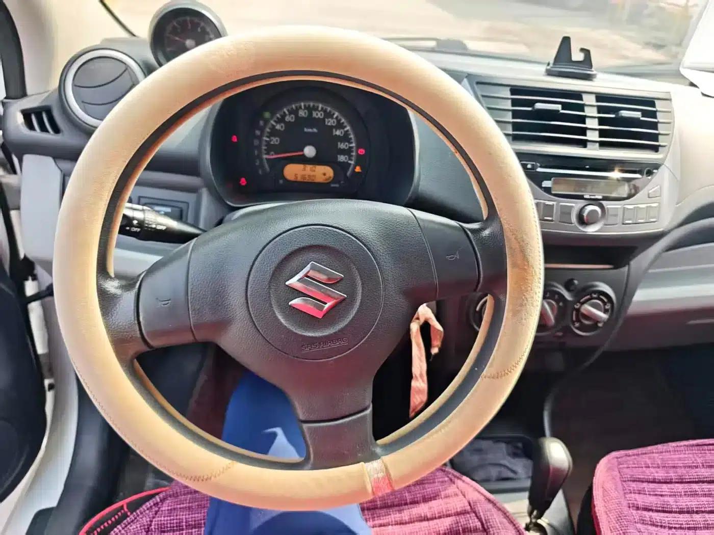 Alto 2016 1.0L Automatic Luxury Dynamic Edition — миниатюра 11