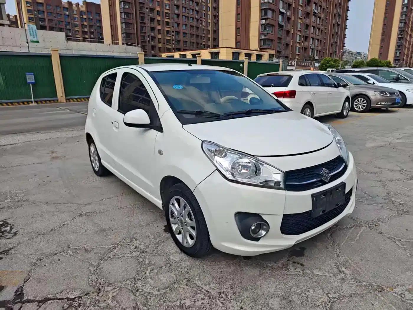 Alto 2016 1.0L Automatic Luxury Dynamic Edition — миниатюра 7