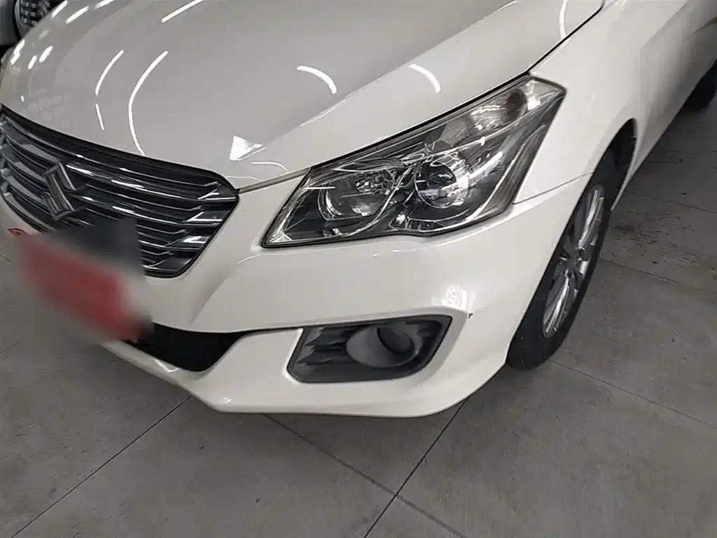 Ciaz 2015 1.6L Manual Comfort Edition — миниатюра 24