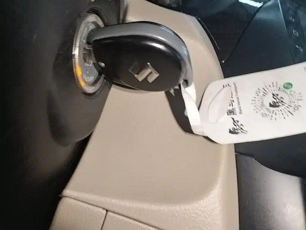 Ciaz 2015 1.6L Manual Comfort Edition — миниатюра 9
