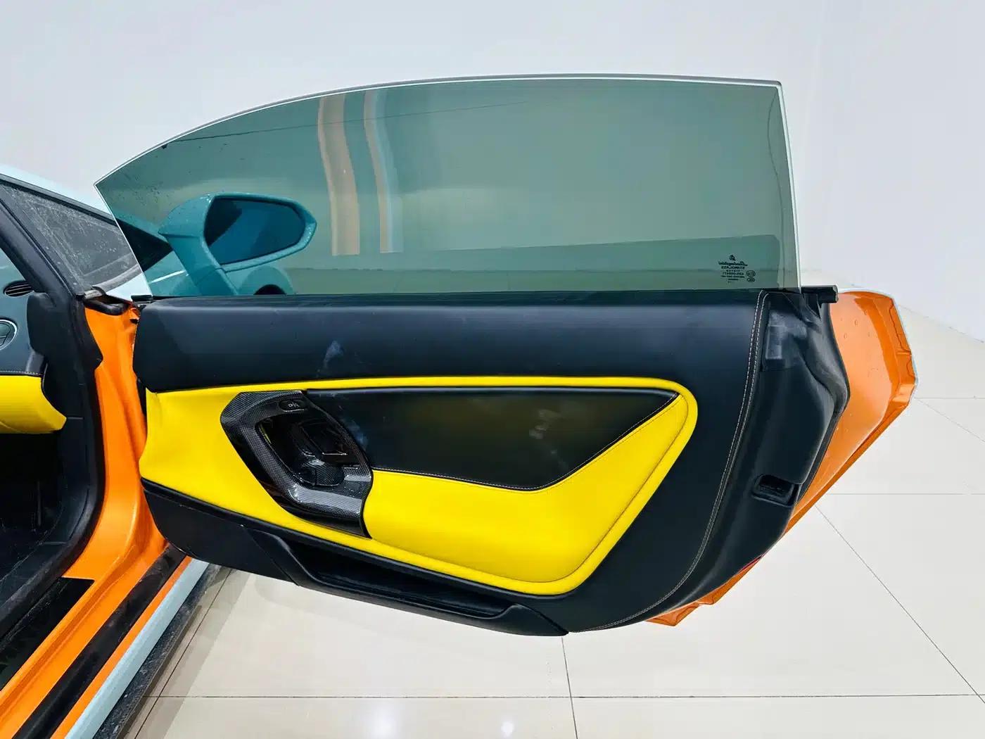2011 Gallardo LP 550-2 Tricolore — миниатюра 13