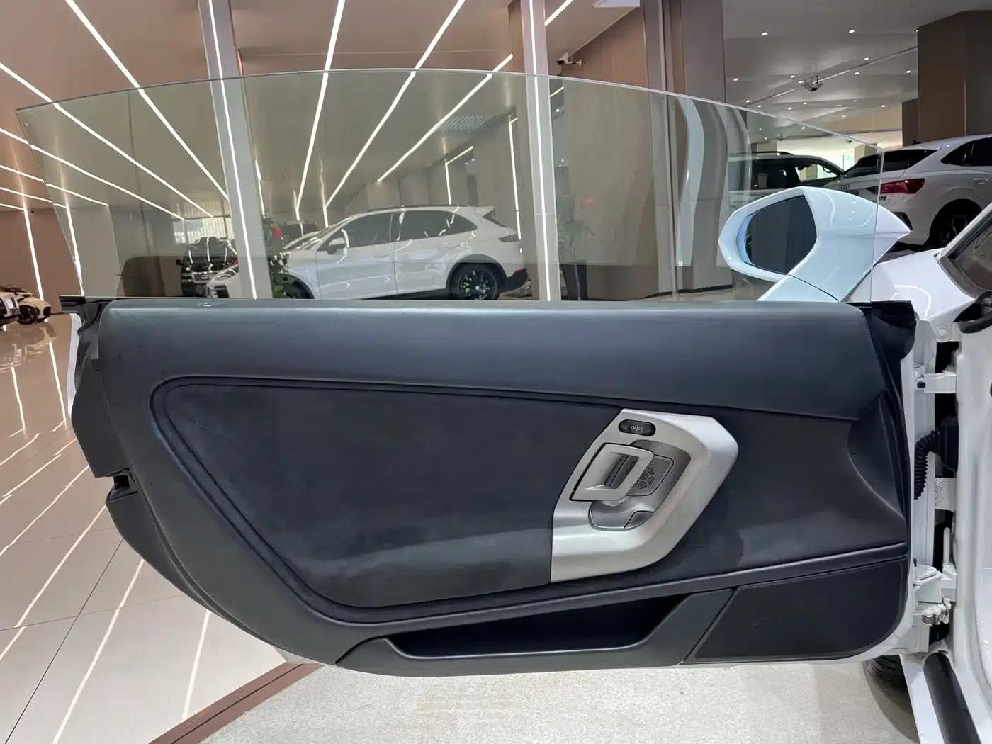2011 Gallardo LP 560-4 Bicolore — миниатюра 8