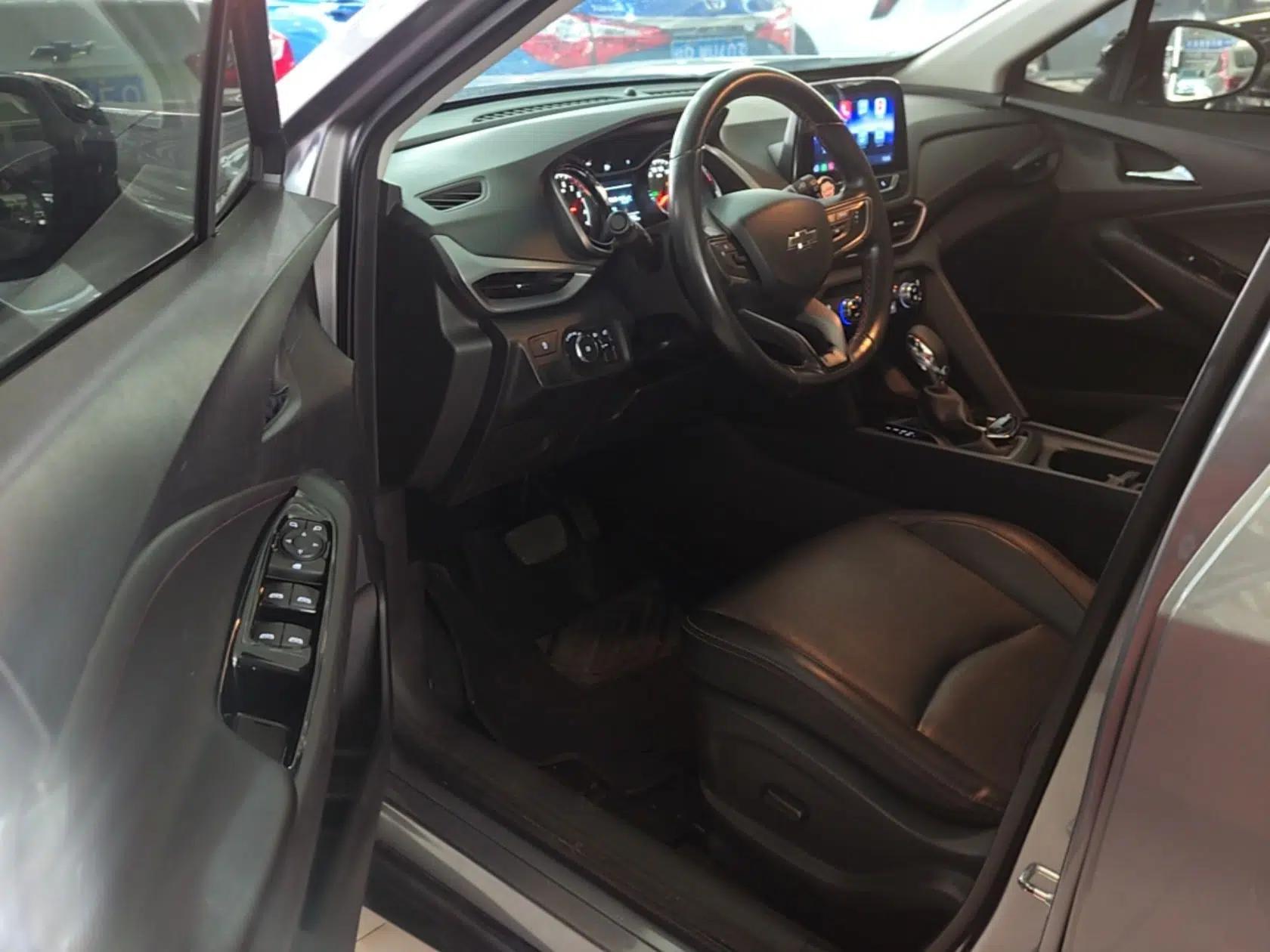 Chevrolet Orlando 2018 Redline 530T Automatic Enjoyment Edition (5+2 Model) – China V Standard — миниатюра 19