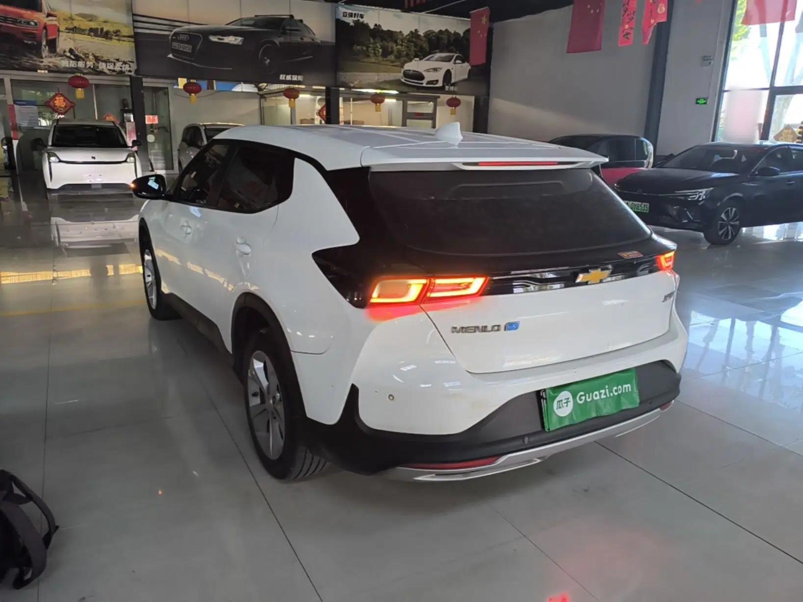 Chevrolet Menlo 2022 Star Enjoyment Edition Plus — миниатюра 4