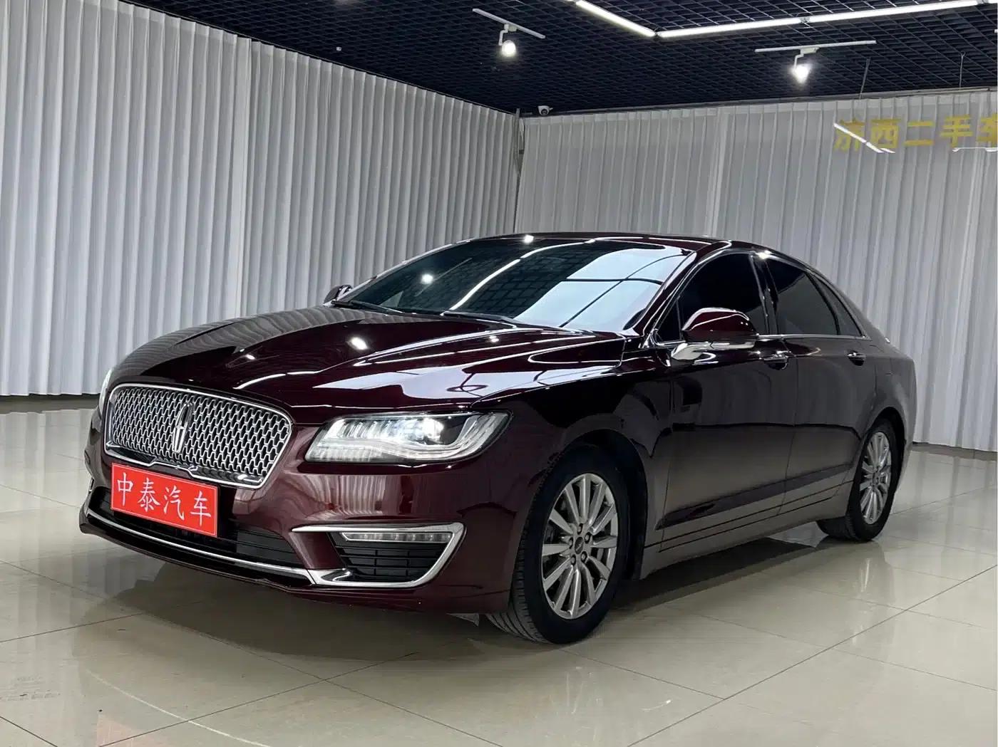 Lincoln MKZ 2019 2.0T Premium Edition (National V Emission Standard) — миниатюра 1