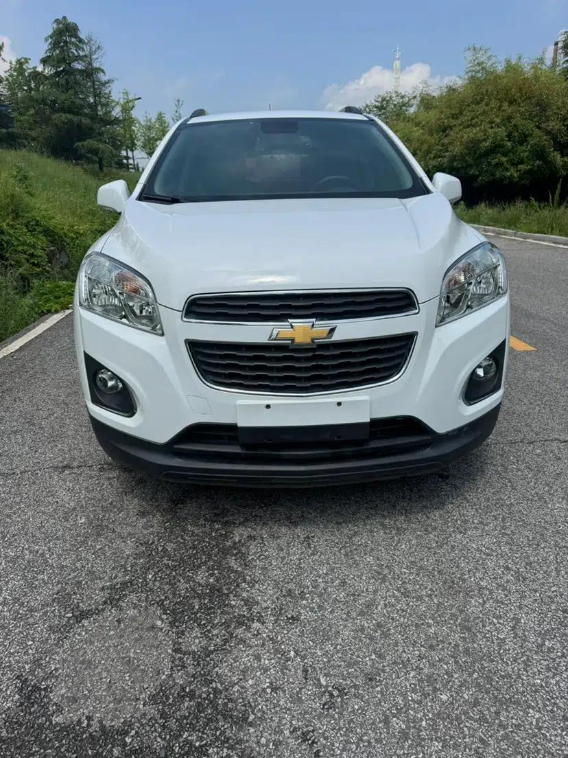 Chevrolet Trax 2016 1.4T Automatic Two-Wheel Drive Comfort Version with Sunroof — миниатюра 5