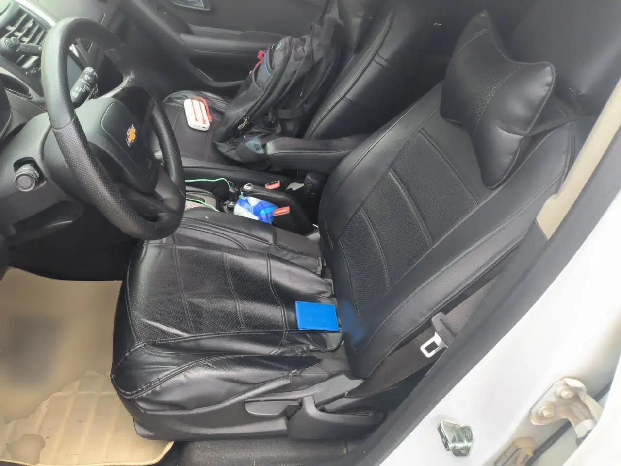 Chevrolet Trax 2016 1.4T Automatic Two-Wheel Drive Comfort Version with Sunroof — миниатюра 16
