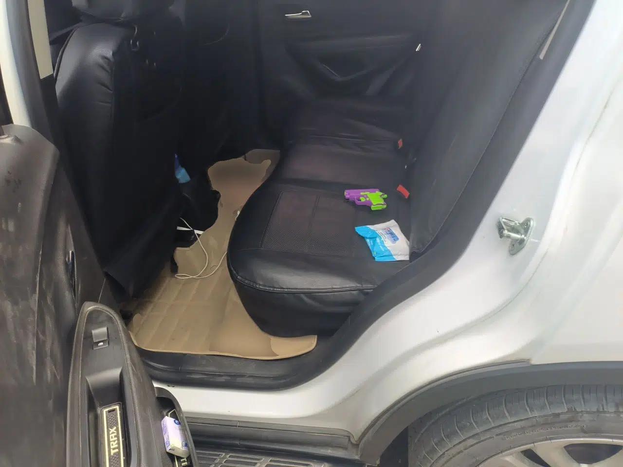 Chevrolet Trax 2016 1.4T Automatic Two-Wheel Drive Comfort Version with Sunroof — миниатюра 18