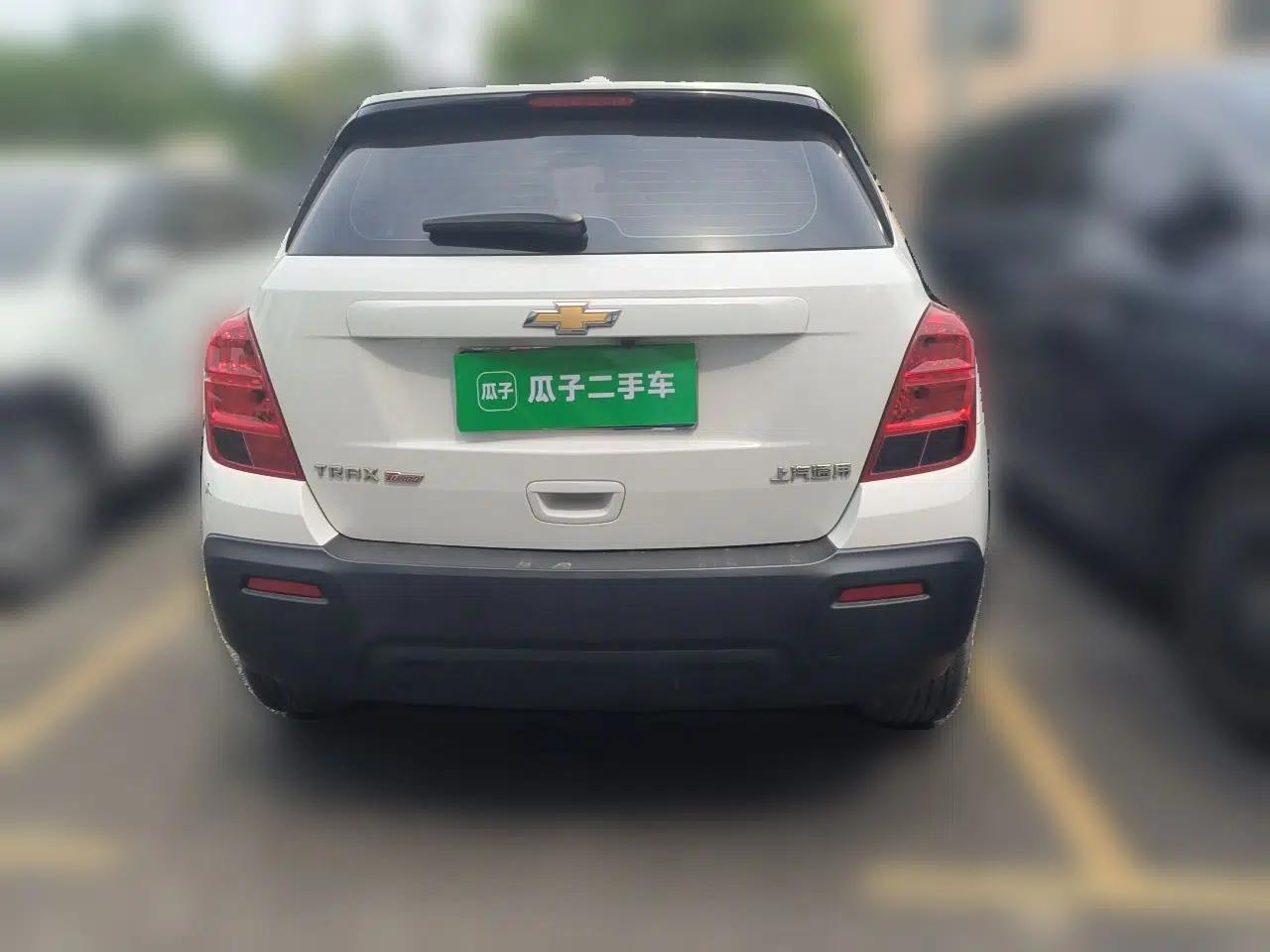 Chevrolet Trax 2016 1.4T Automatic Two-Wheel Drive Comfort Version with Sunroof — миниатюра 5