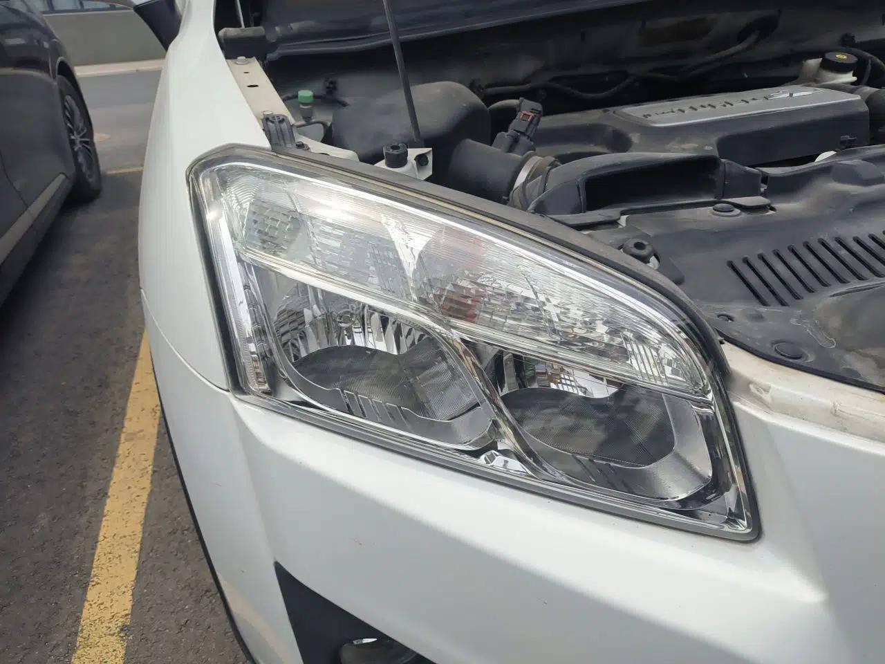 Chevrolet Trax 2016 1.4T Automatic Two-Wheel Drive Comfort Version with Sunroof — миниатюра 7