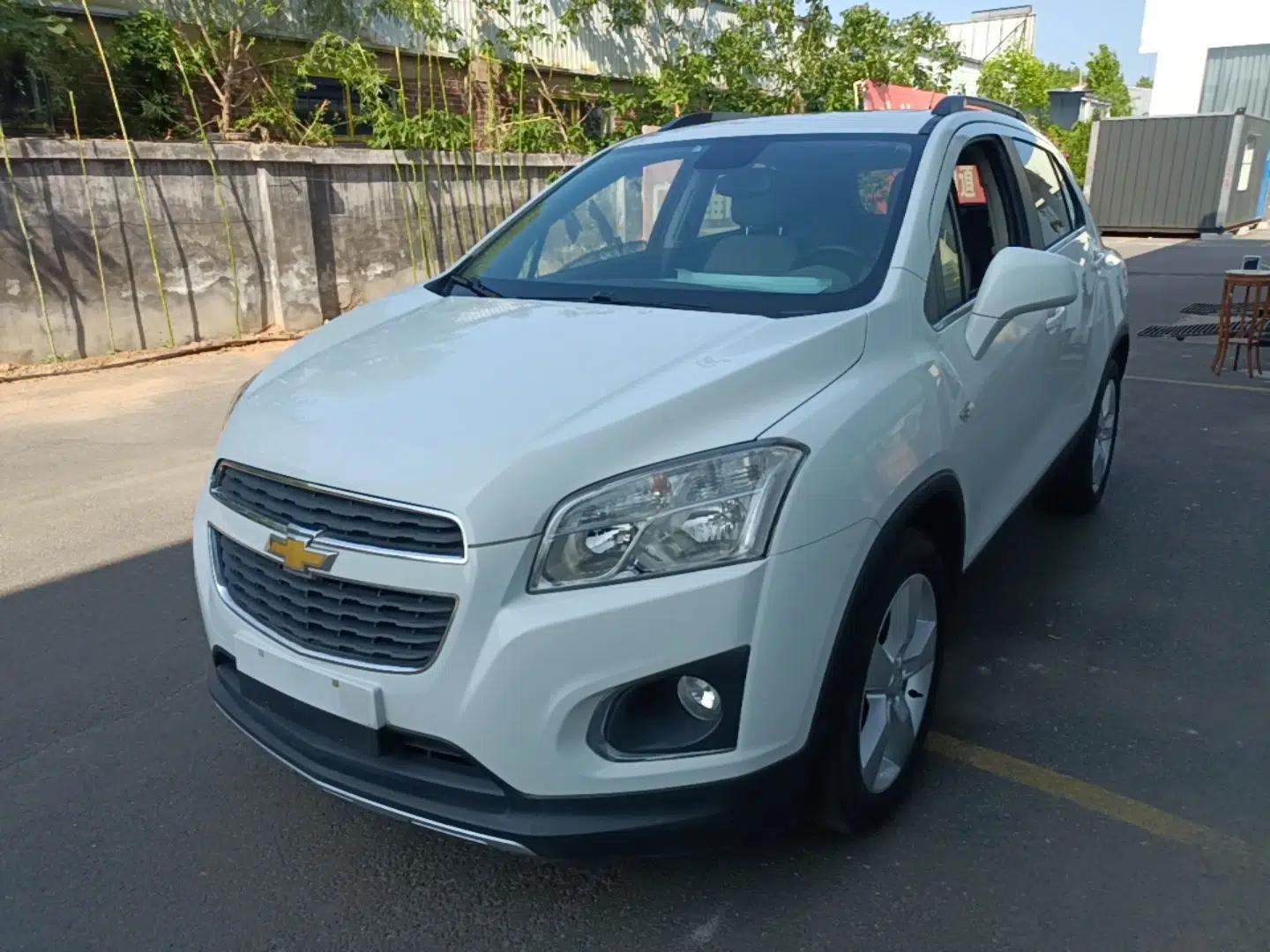 Chevrolet Trax 2014 1.4T Automatic Two-Wheel Drive Luxury Model — миниатюра 1