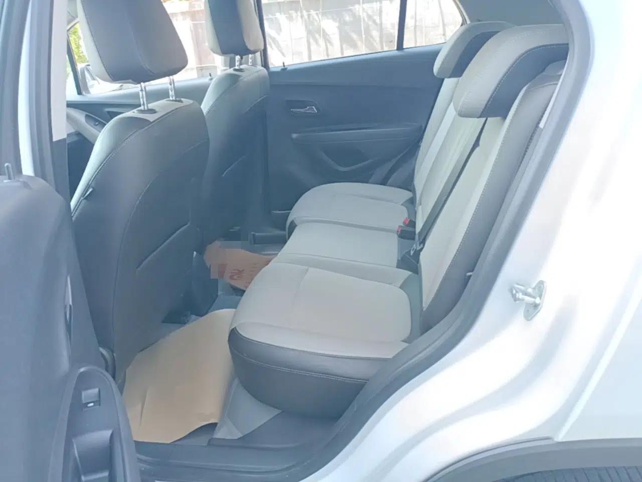 Chevrolet Trax 2014 1.4T Automatic Two-Wheel Drive Luxury Model — миниатюра 20