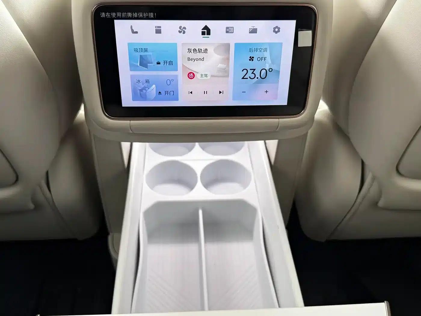 Lynk & Co 900 2025 2.0T Ultra 6-seater — миниатюра 7