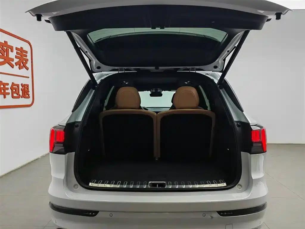 Lynk & Co 09 EM-P 2021 2.0T PHEV Halo 6-seater — миниатюра 16