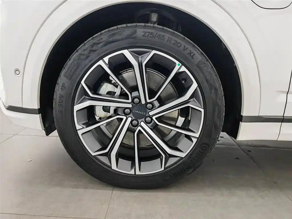 Lynk & Co 09 EM-P 2021 2.0T PHEV Halo 6-seater — миниатюра 17