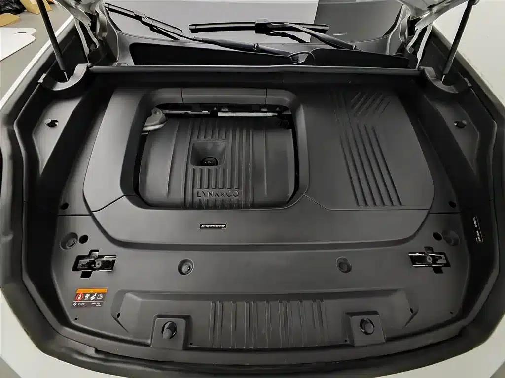 Lynk & Co 09 EM-P 2021 2.0T PHEV Halo 6-seater — миниатюра 6
